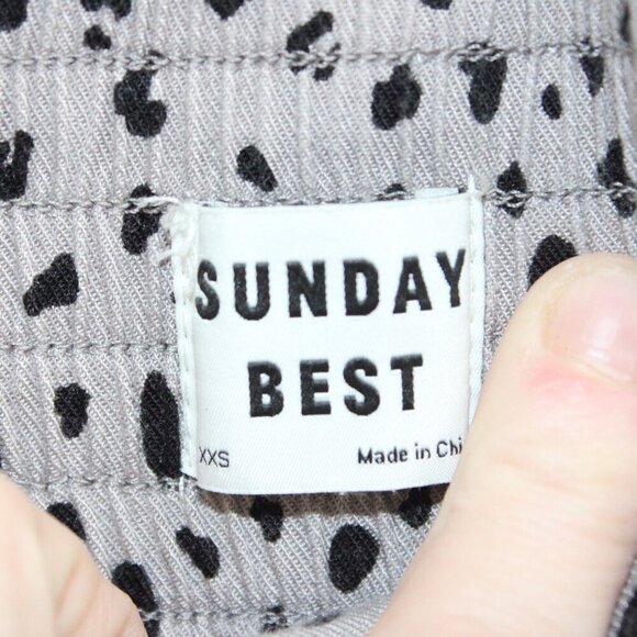 Aritzia Sunday Best Pull On Crop Wide Leg Animal Print Gray Black XXS - Picture 3 of 3